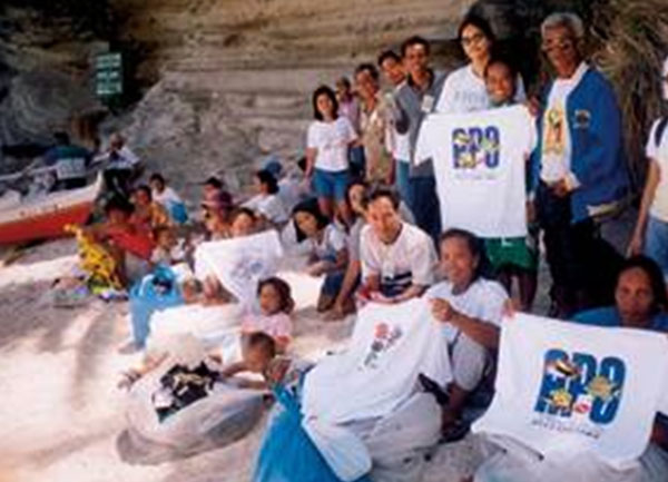 Apo Island T-shirts sold as souvenirs